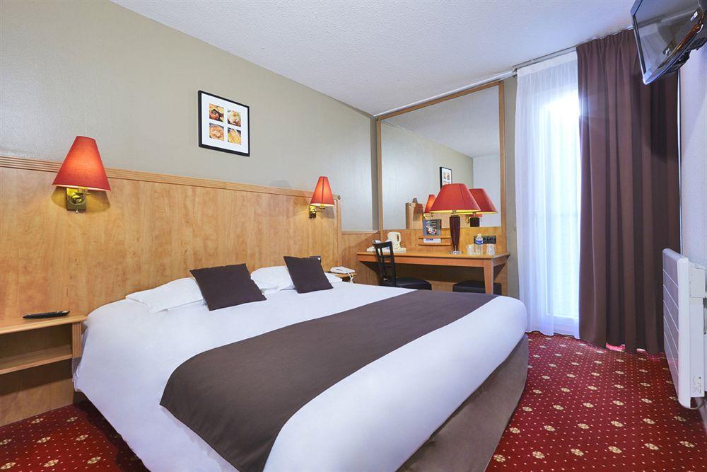 Kyriad Geneve St-Genis-Pouilly Saint-Genis-Pouilly Exterior foto