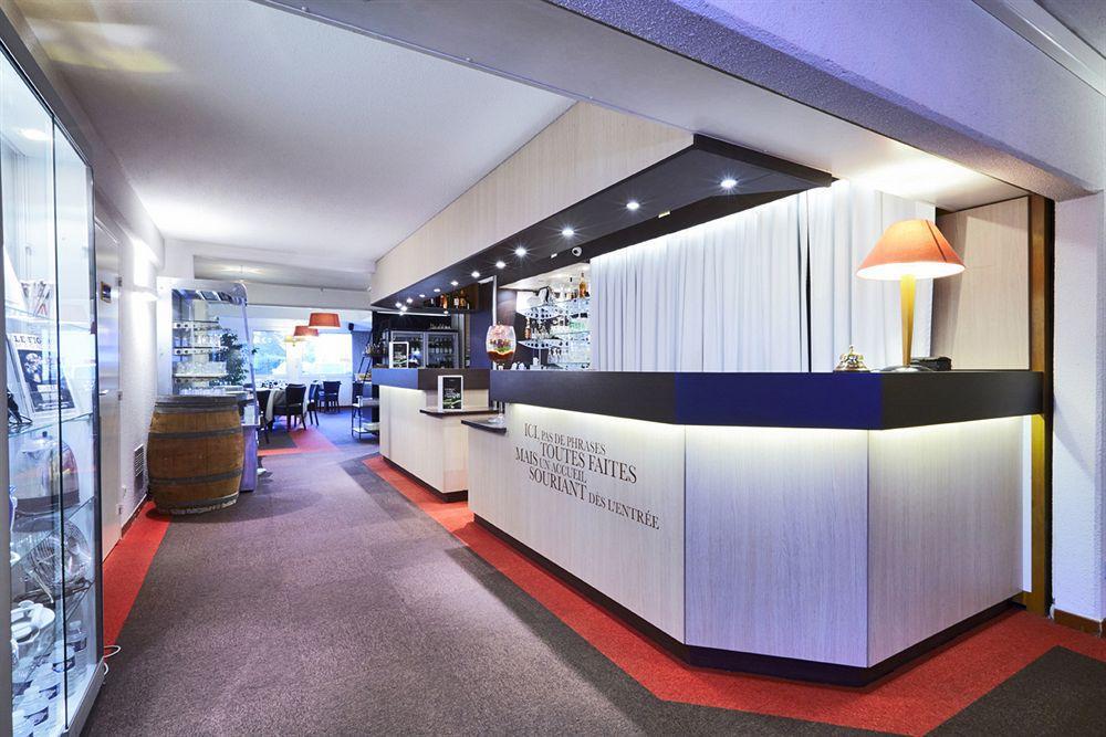 Kyriad Geneve St-Genis-Pouilly Saint-Genis-Pouilly Exterior foto