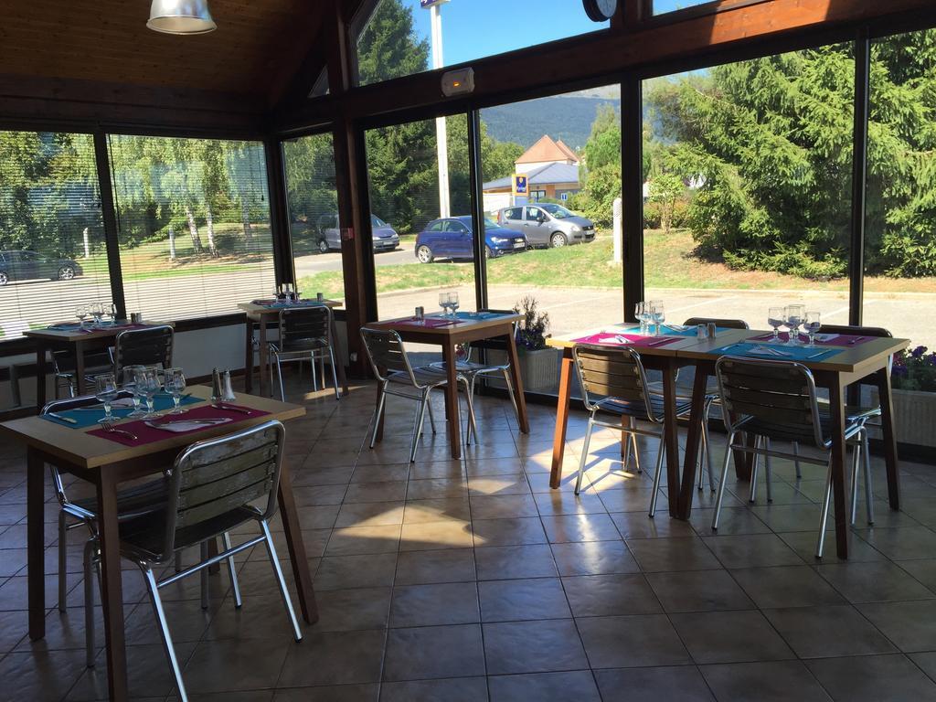 Kyriad Geneve St-Genis-Pouilly Saint-Genis-Pouilly Exterior foto