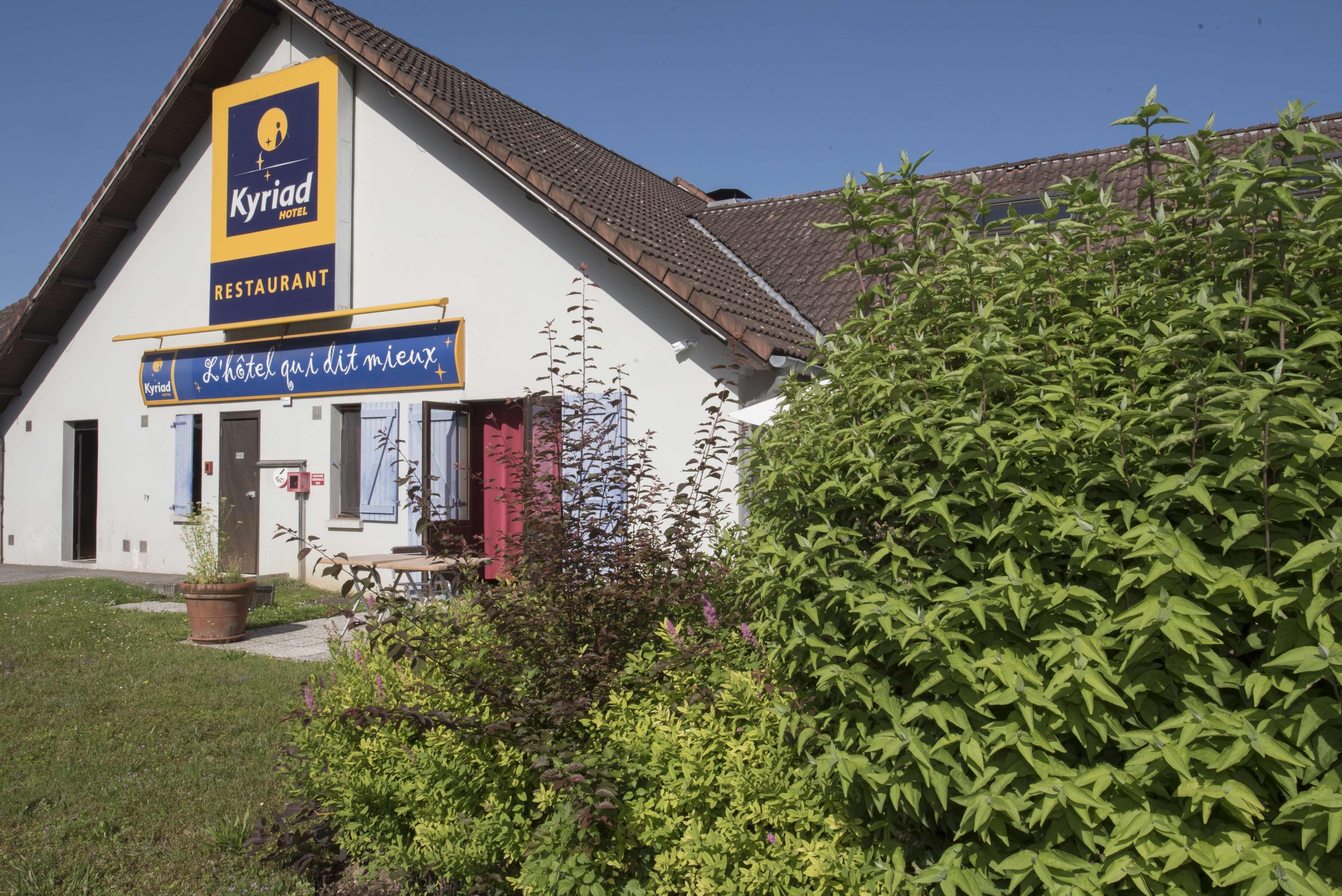 Kyriad Geneve St-Genis-Pouilly Saint-Genis-Pouilly Exterior foto