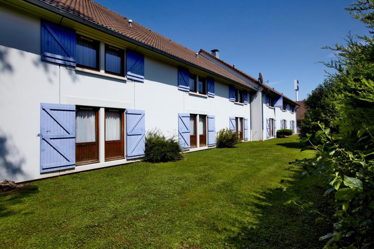 Kyriad Geneve St-Genis-Pouilly Saint-Genis-Pouilly Exterior foto
